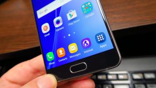 Samsung Galaxy A5 (2016): Hardware excelent având în vedere preţul, dar nu cel mai bun