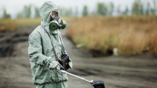 3 absolvenţi de Politehnică au lansat aplicaţia care detectează radiaţiile din atmosferă; Deja e hit în App Store!