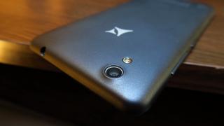 Allview V2 Viper i4G: Baterie bună mai degrabă la utilizare continuă