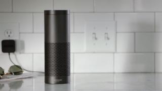 Rivalul Google pentru Amazon Echo debutează azi şi va fi numit Google Home