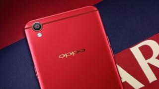 Oppo R9 va primi o ediție limitată decorată cu logo-ul echipei FC Barcelona