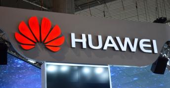 Huawei dă în judecată Samsung, cere despăgubiri pentru proprietăţi intelectuale legate de telefoane şi tablete
