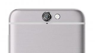 HTC One A9 costă acum doar 1.299 lei la QuickMobile; iată și alte reduceri de weekend