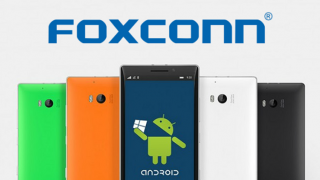 Foxconn se va ocupa cu cheltuielile pentru promovarea de produse Nokia şi Sharp; Ar putea explica succesul robotului Sharp RoBoHoN