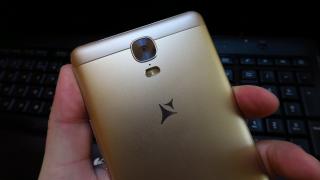 Allview P8 Energy Pro: Camera cu blitz excelent, culori bune, expunere grăbită