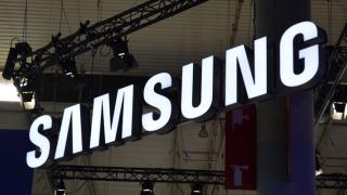 Samsung pregătește două smartphone-uri pliabile pentru anul viitor; unul dintre ele va fi Galaxy X