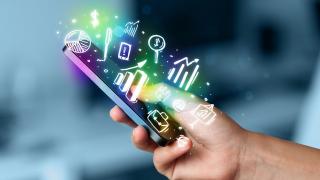 Un studiu Gartner indică top 10 tehnologii la mare căutare pe smartphone-urile din 2016 şi 2017; Printre ele se numără VR-ul şi ecranele flexibile