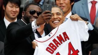 Preşedintele SUA, Barack Obama ar fi renunţat la BlackBerry în favoarea unui Galaxy S4 criptat