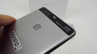 Huawei P9 Plus Unboxing: scoatem din cutie varianta cu 3D Touch şi ecran Super AMOLED a lui P9 (Video)
