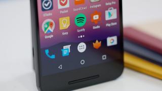 Google ar putea aduce modificări butonului virtual Home și celor navigaționale