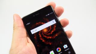 Allview X3 Soul Lite: Design plăcut privirii şi atingerii