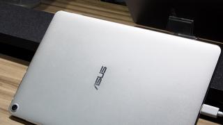 ASUS ZenPad 3S 10 e acum oficială, drept o tabletă premium cu design subţire şi dotări high end; Rival pentru iPad Pro 9.7?