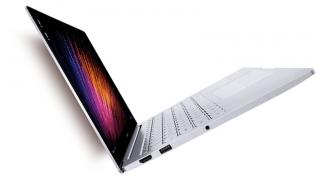 Chiar dacă piaţa PC-urilor e în picaj, Huawei şi Xiaomi se duelează în notebookuri; Care e explicaţia?