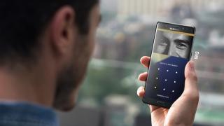 Samsung afirmă că scannerele de iris vor sosi şi pe telefoanele midrange