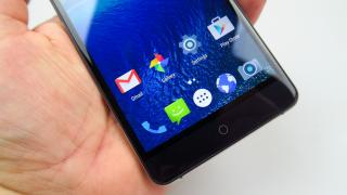 Ulefone Power: OS, UI, aplicaţii cu Marshmallow ca punct central, în mare stock