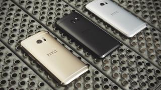 HTC 10 şi HTC Vive primesc distincţii în cadrul Premiilor EISA: smartphone-ul avansat al momentului pe plan european și cel mai bun headset VR