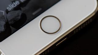 Teoria conspiraţiei: scannerele de amprente Touch ID de pe modelele iPhone 6 au probleme FIX înainte de lansarea unui nou iPhone