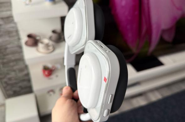 Nothing Headphone (a) - Design: Nothing-Headphone-a_ (16).jpg