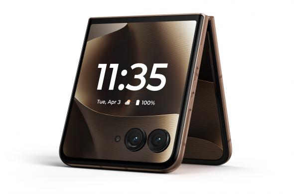 Motorola razr 70 Ultra - Fotografii: MOTOROLA RAZR 70 ULTRA_BASICPACK_COCOA_RENDER 04.jpg