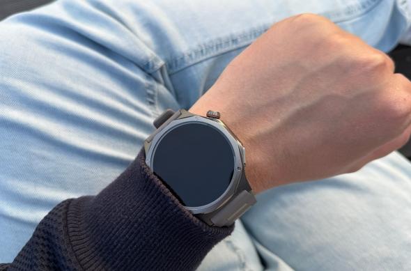 OPPO Watch X3 - Design: OPPO-Watch-X3-Design_ (1).jpg