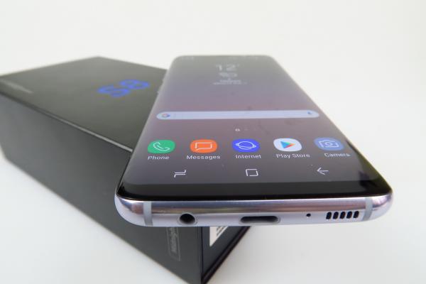 Samsung Galaxy S8 - Unboxing