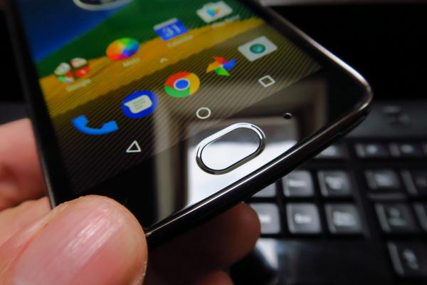 Motorola Moto G5 - Fotografii Hands-On