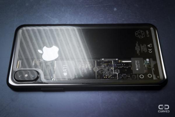 Concept iPhone 8 Transparent