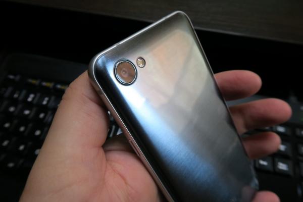 LG Q6 - Fotografii Hands-On