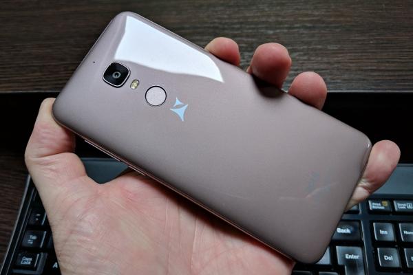 Allview X4 Soul Infinity L - Fotografii Hands-On