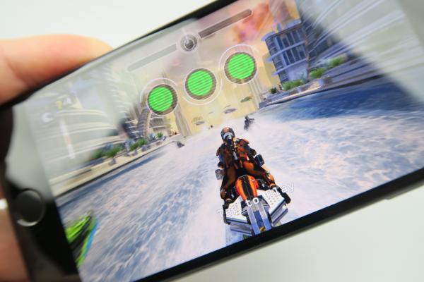 Test termic Apple iPhone 8: