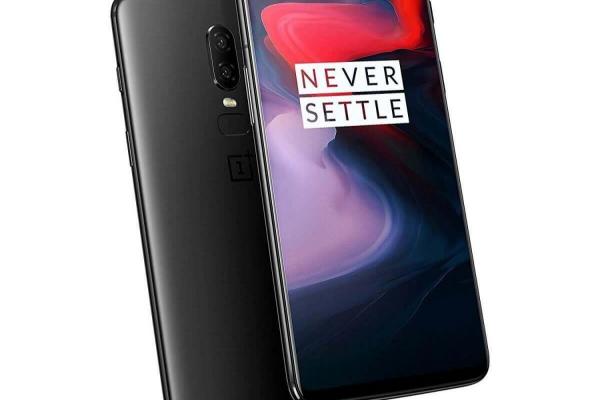 Randări OnePlus 6 publicate de Amazon