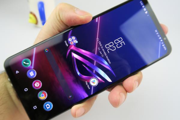 ASUS ROG Phone 5 Pro - Galerie foto Mobilissimo.ro