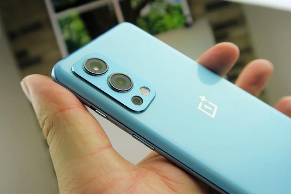 OnePlus Nord 2 5G - Galerie foto Mobilissimo.ro