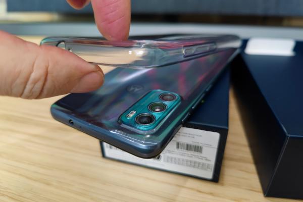 Motorola Moto G60 - Unboxing