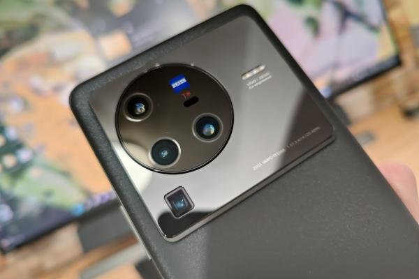Vivo X80 Pro - Galerie foto Mobilissimo.ro