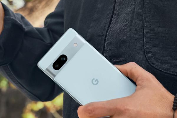 Google Pixel 7a - Leak