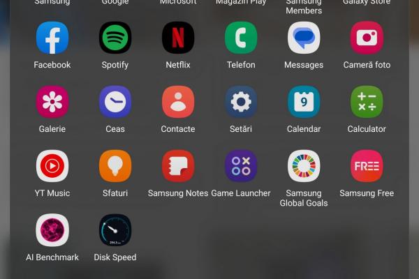 Samsung Galaxy Z Fold5 - OS, UI, aplicații