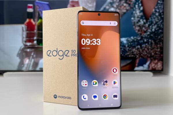 Motorola Edge 50 Pro - Unboxing