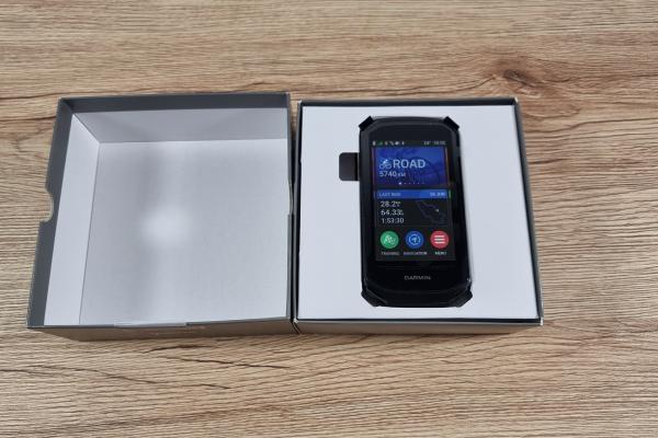 Garmin Edge 1050 - Unboxing