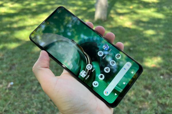 HMD Pulse Pro - Fotografii Hands-On
