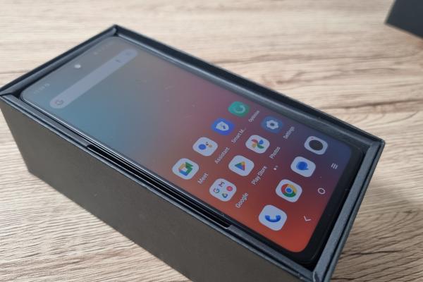 TCL 50 NXTPAPER 5G - Unboxing