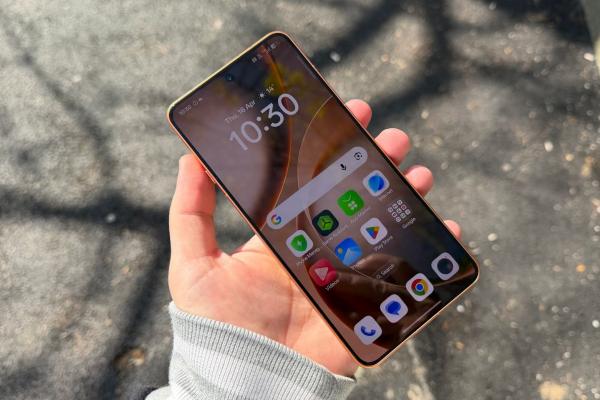 OPPO Find X9 Ultra - Galerie foto Mobilissimo.ro