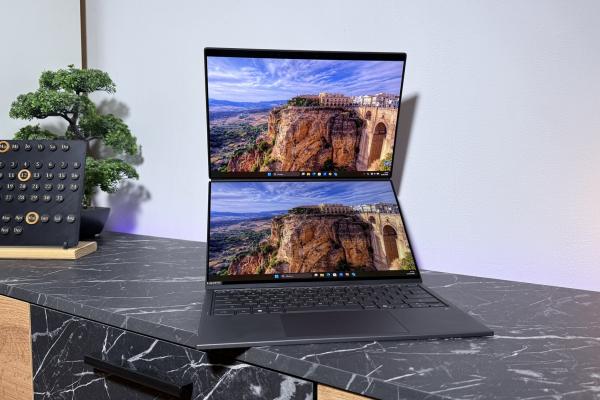 ASUS ZenBook Duo (UX8407) - Galerie foto Mobilissimo.ro