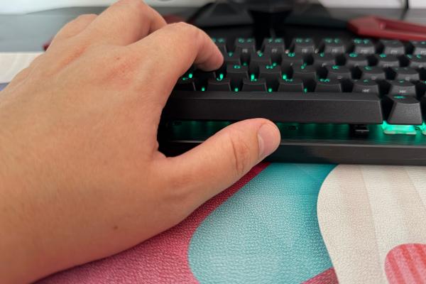 RAZER Huntsman V3 HE Magnetic Mini 65% 8KHz - Design