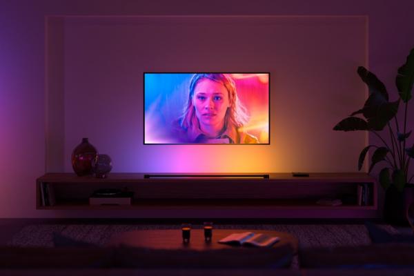 IFA 2026: Philips Hue aduce sincronizare TV cu cameră, integrare Nanoleaf și automatizări create prin AI