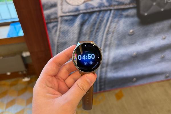 Moto Watch Ultra - Fotografii hands-on IFA 2026
