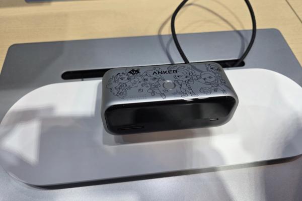 Anker x VALORANT 10-in-1 Desktop USB-C Hub