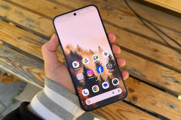 TCL P80 Ultra - Fotografii hands-on (afară)