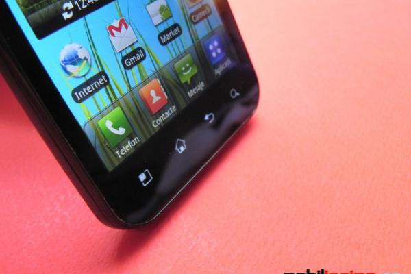 Review LG Optimus Black - display atractiv, preț de invidiat și Android customizat (Video)