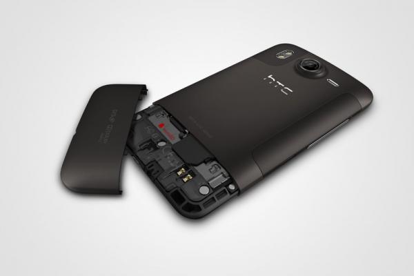 Oficiale si postate pe web: HTC Desire Z si Desire HD au acum pagini proprii